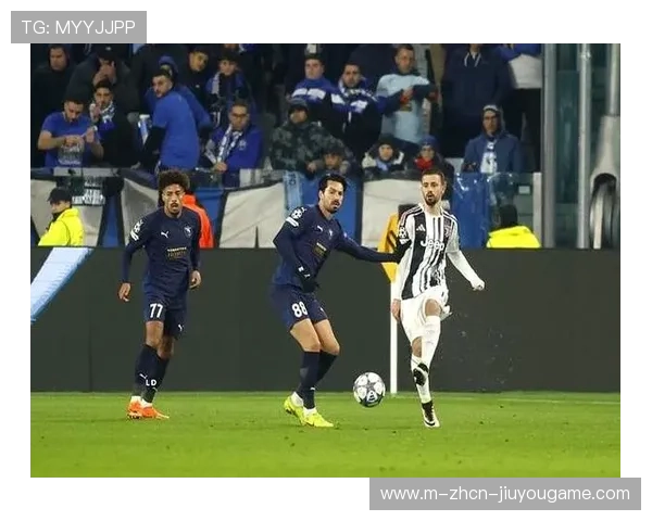 尤文后场逼抢完成回收，麦肯尼迅速插上得分